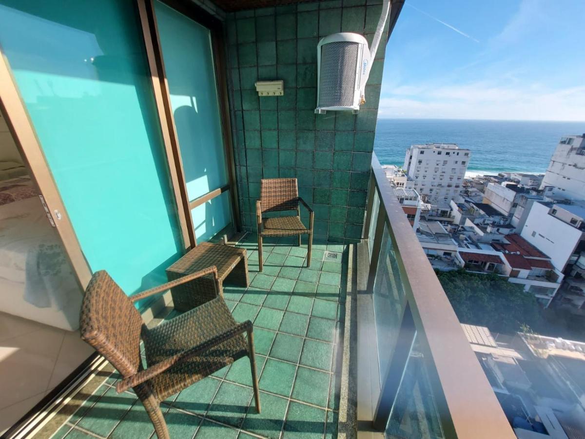 Tiffanys Ipanema Flats Apartahotel