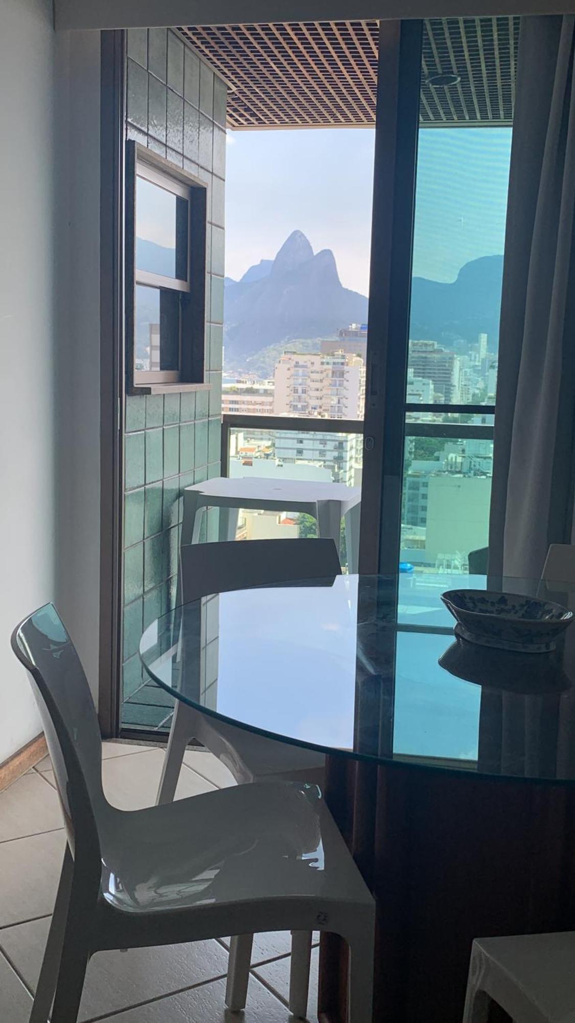 Tiffanys Ipanema Flats Rio de Janeiro